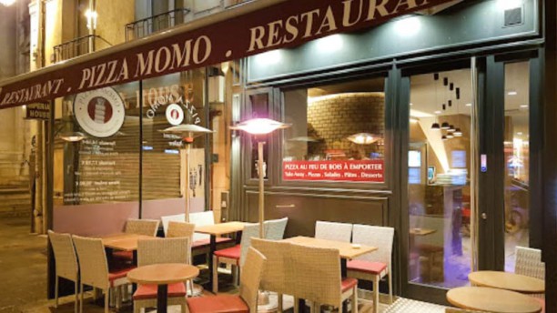 restaurant Pizza Momo