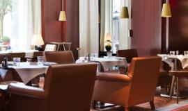 restaurant Le Bar Long - HÃ´tel Royal Monceau